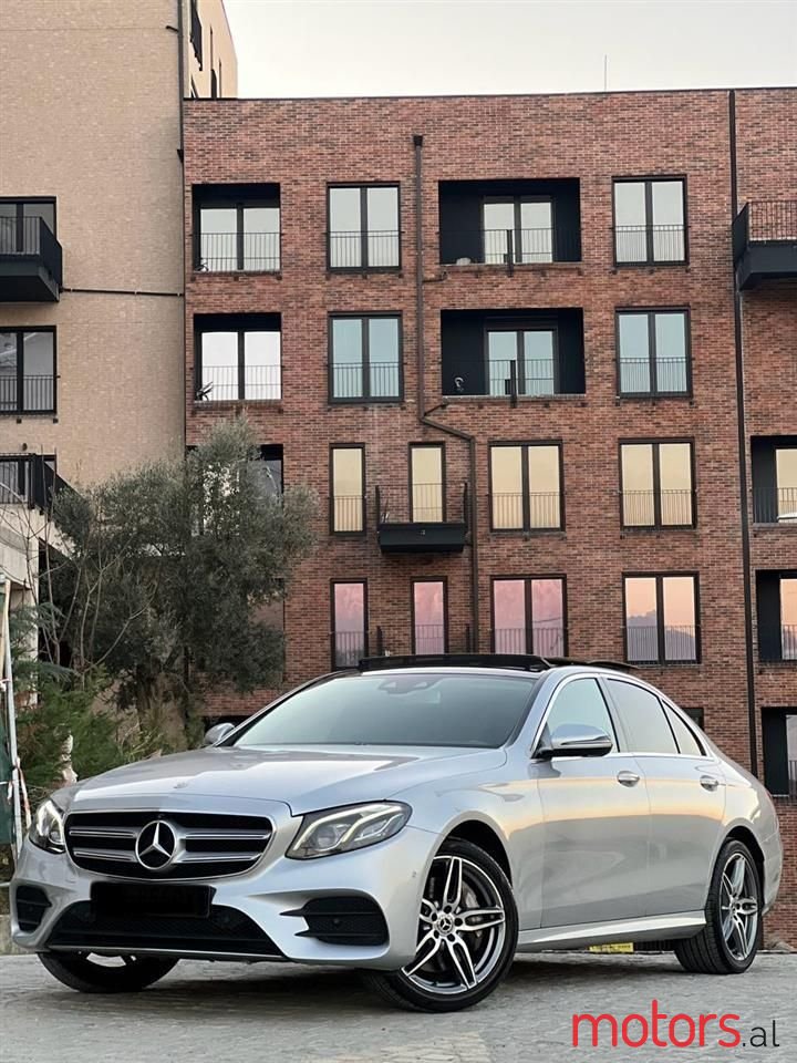 2017' Mercedes-Benz E 350 photo #3