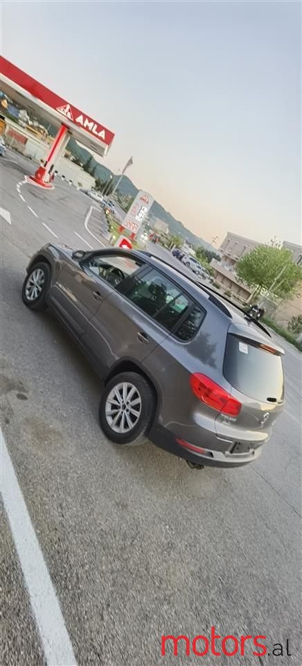 2013' Volkswagen Tiguan photo #6