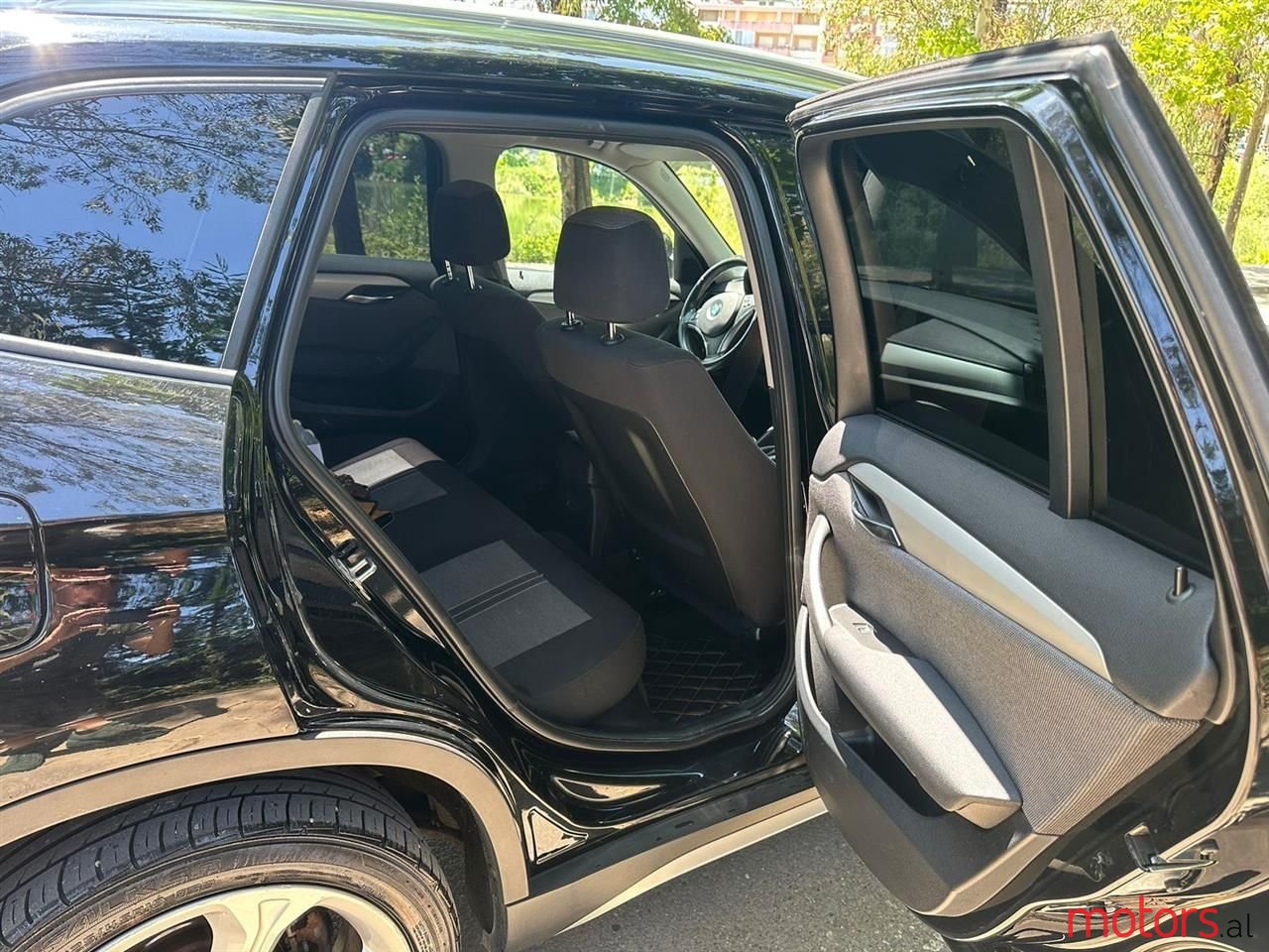 2010' BMW X1 photo #3