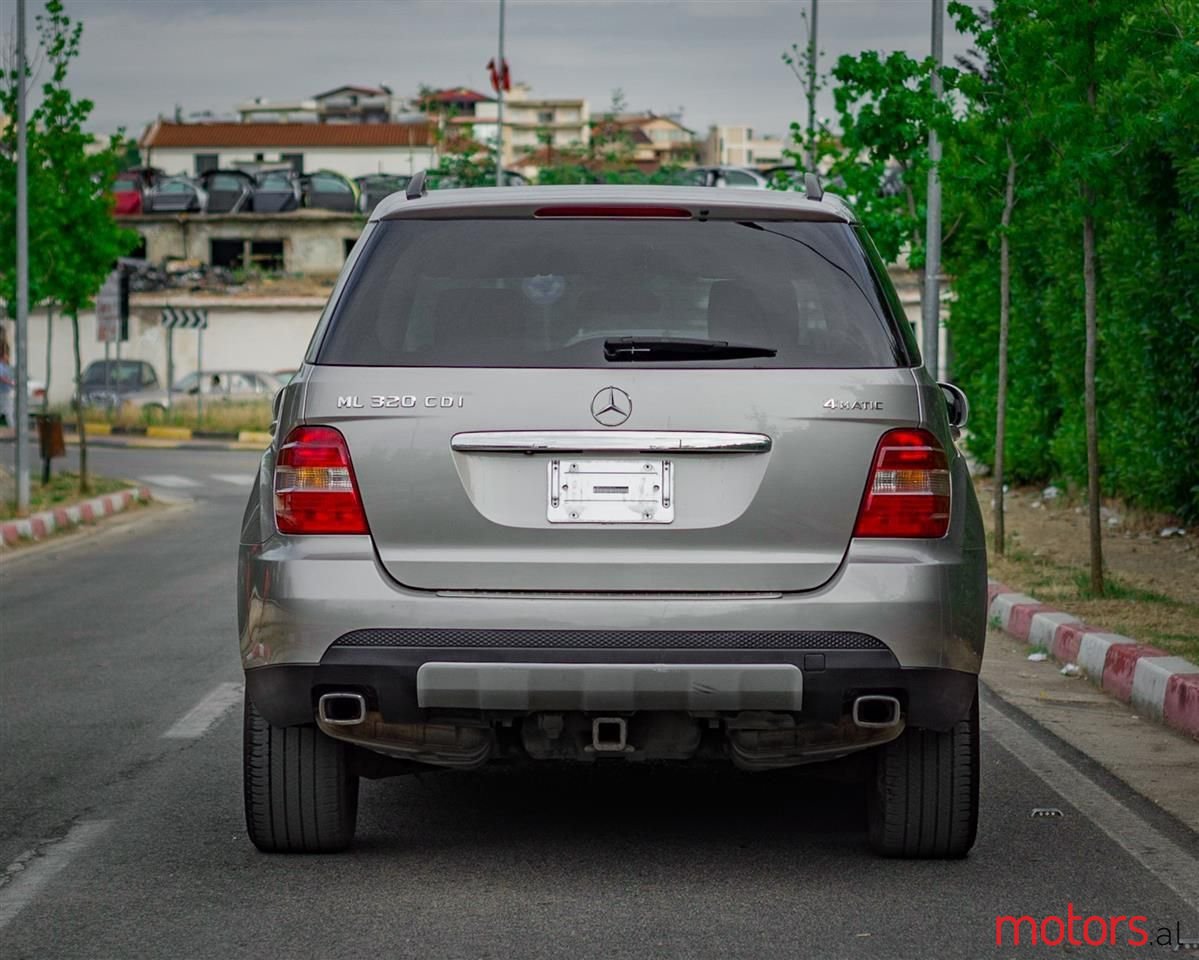 2007' Mercedes-Benz ML 320 photo #6
