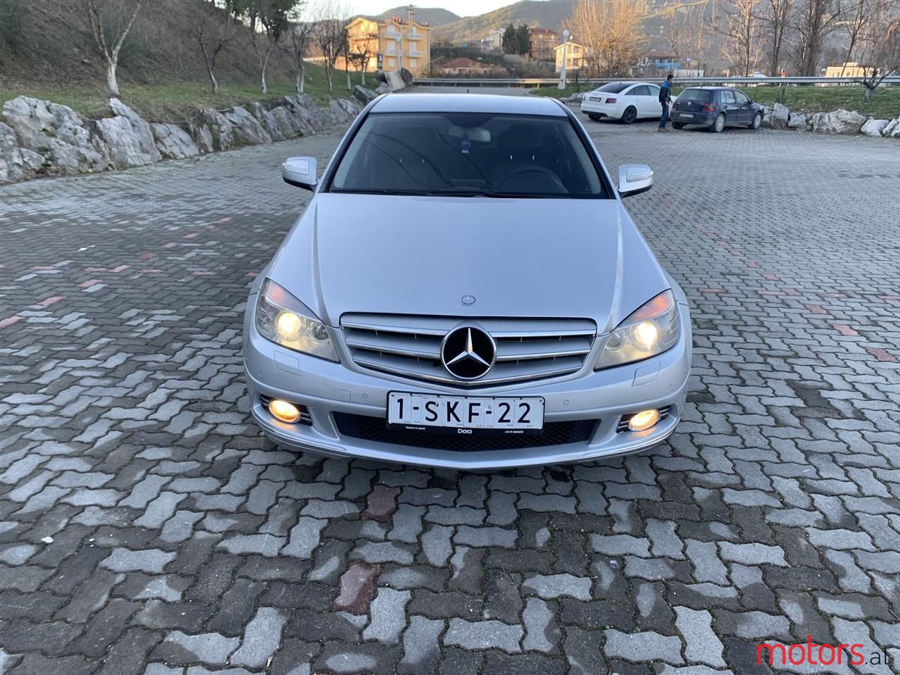 2007' Mercedes-Benz 220 photo #2