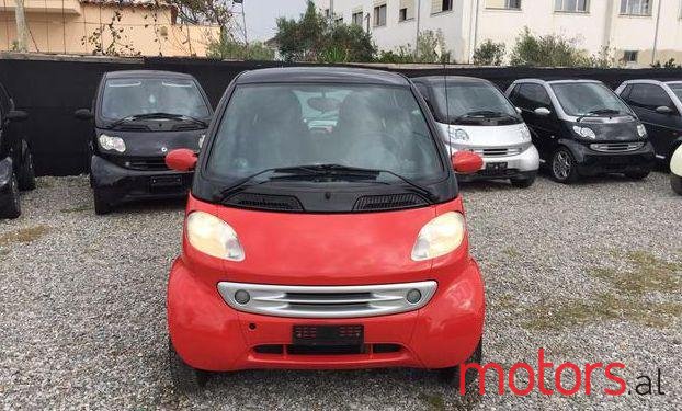 2001' Smart Fortwo photo #1