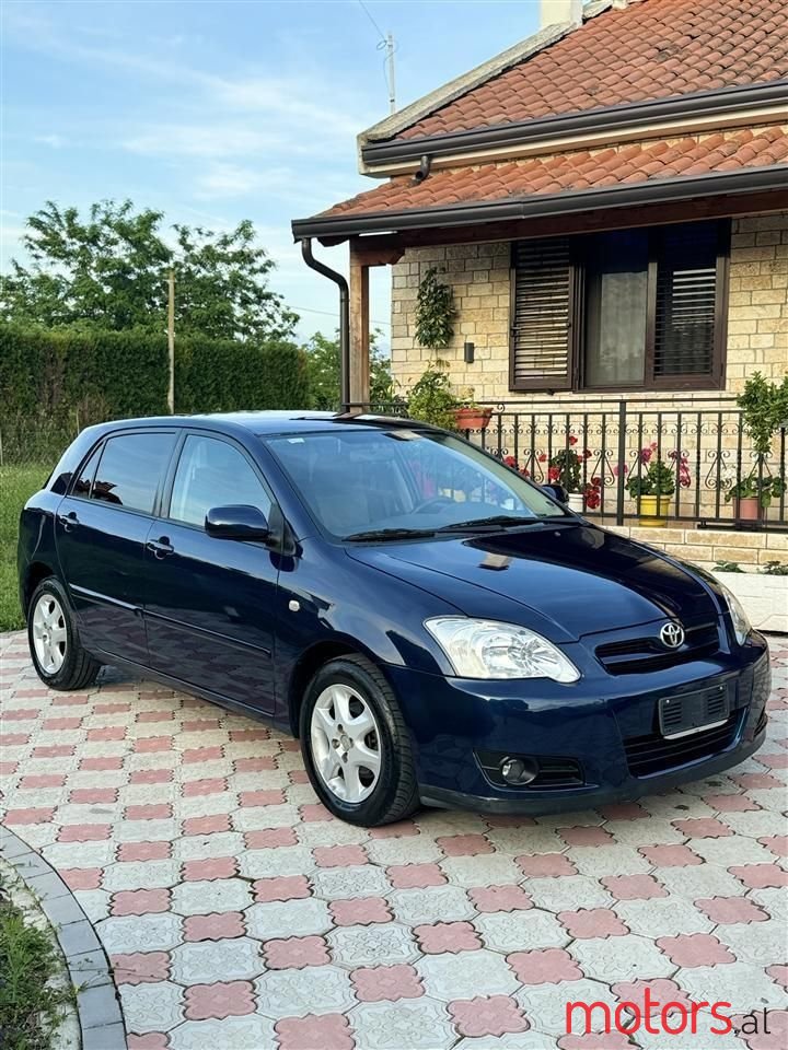 2006' Toyota Corolla photo #1