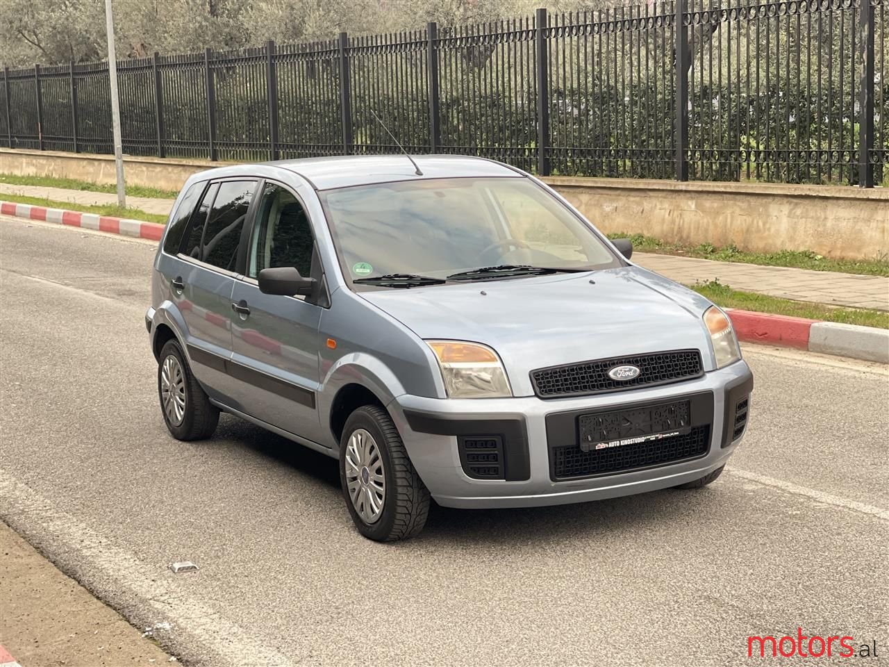 2006' Ford Fusion photo #6