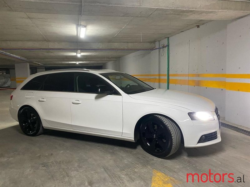 2009' Audi A4 photo #2