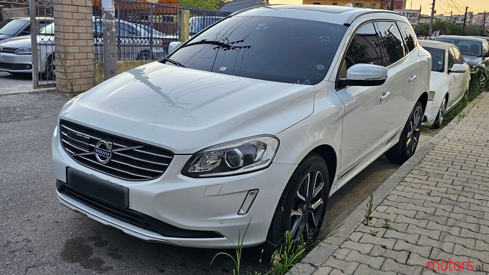 2017' Volvo Xc 60 photo #1