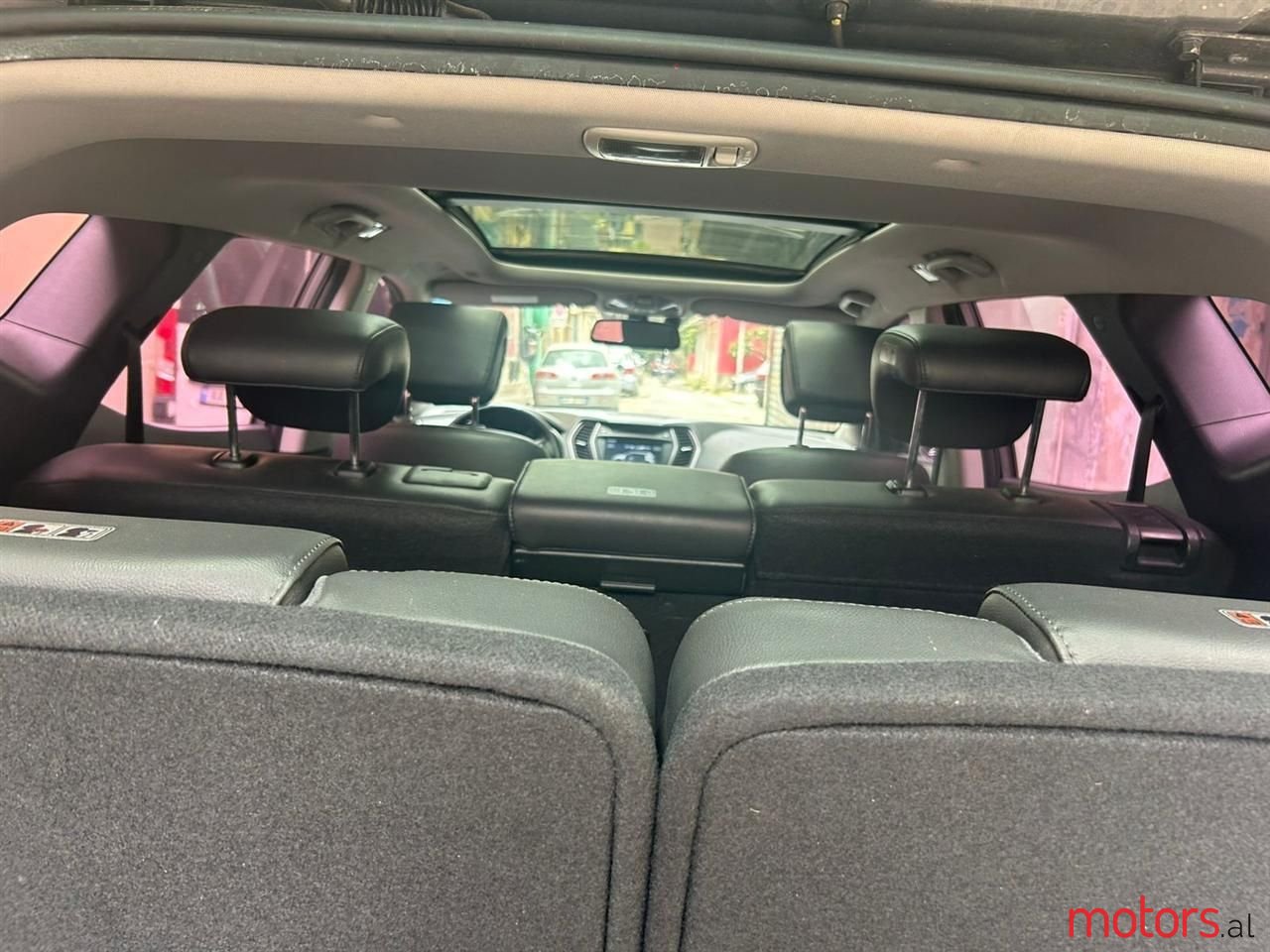 2014' Hyundai Santa Fe photo #5