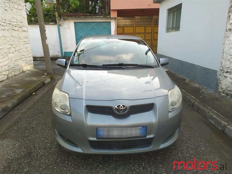 2009' Toyota Auris photo #6