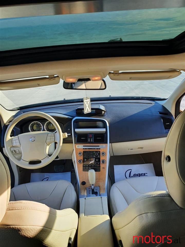 2010' Volvo Xc 60 photo #3