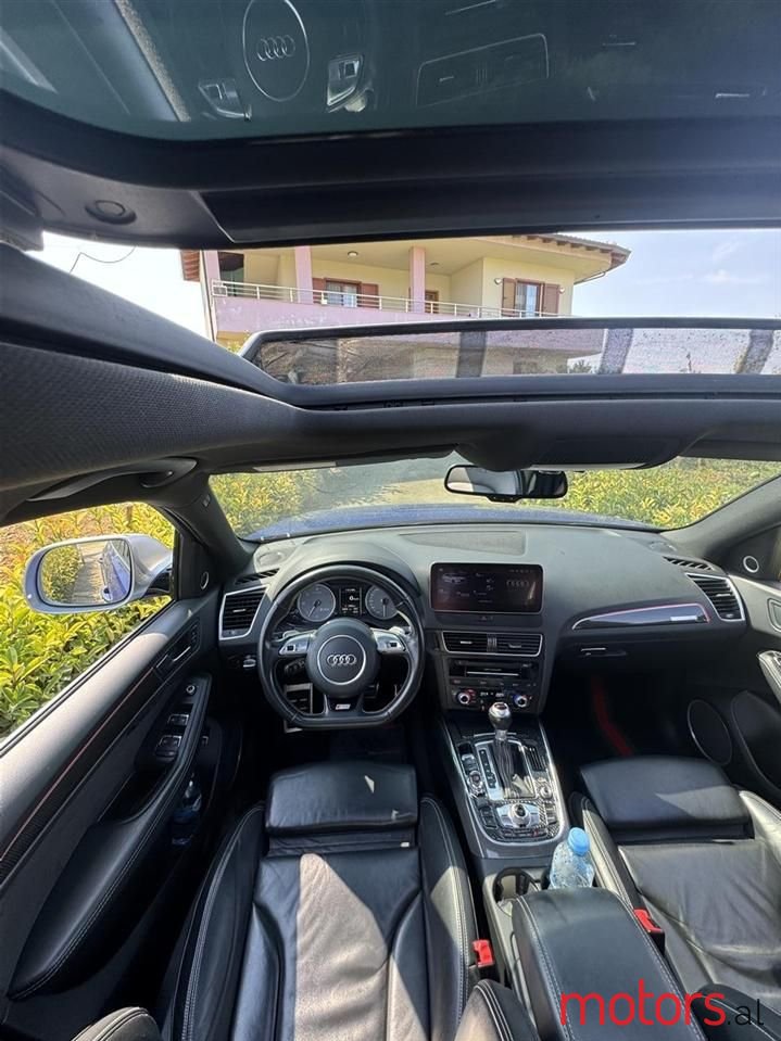 2015' Audi SQ5 photo #6