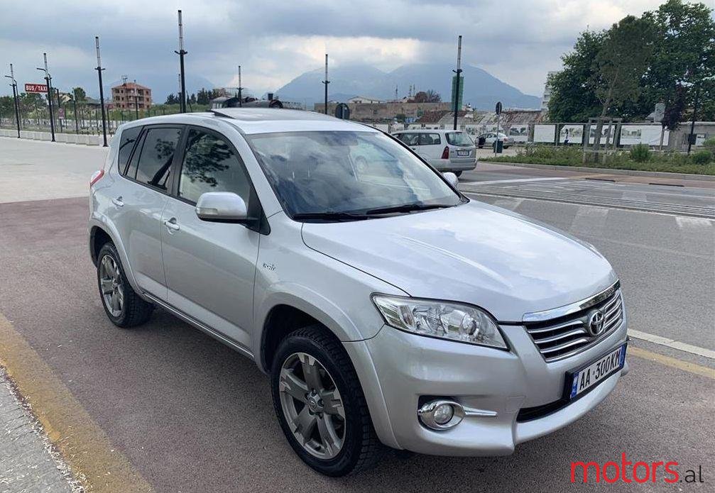 2010' Toyota RAV4 photo #1