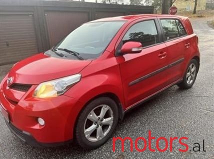 2011' Toyota Urban Cruiser photo #1