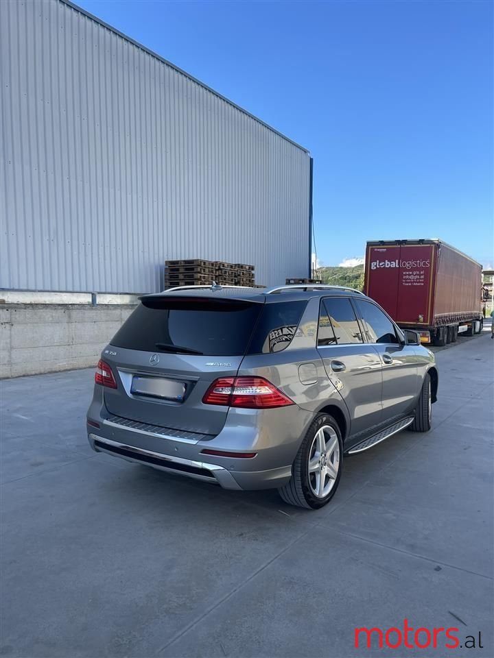 2014' Mercedes-Benz ML 350 photo #4