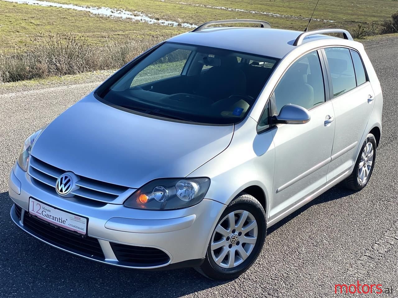 2008' Volkswagen Golf Plus photo #2