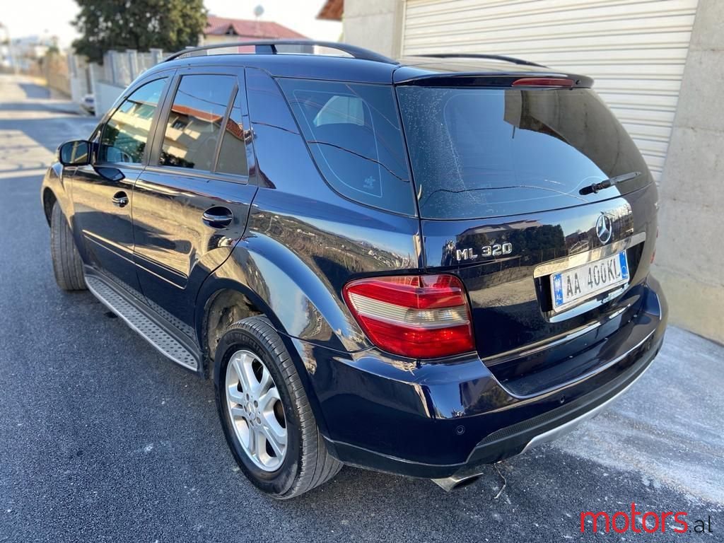 2007' Mercedes-Benz ML 320 photo #5