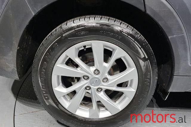 2020' Hyundai Tucson photo #3