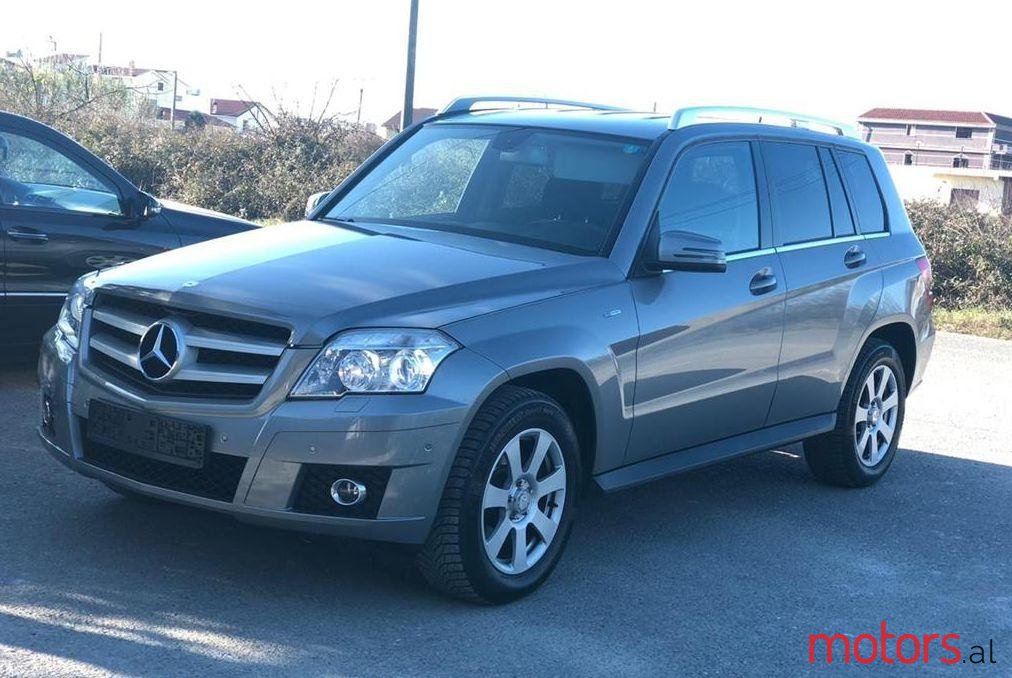 2010' Mercedes-Benz GLK 220 photo #1