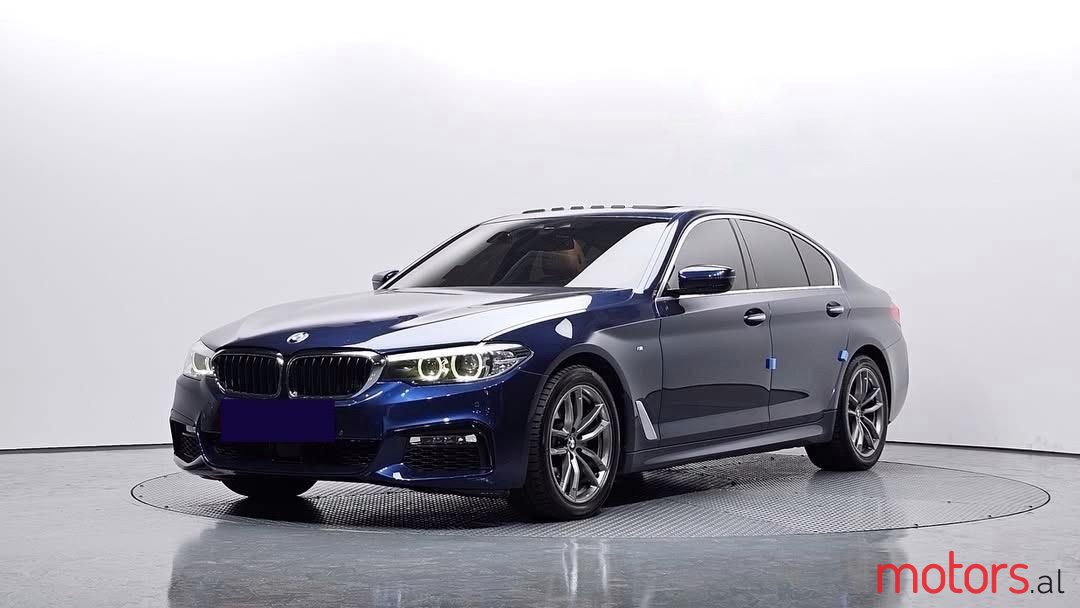 2018' BMW 540 photo #1