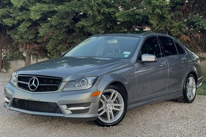 2012' Mercedes-Benz C 300