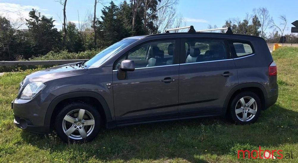 2012' Chevrolet Orlando photo #3