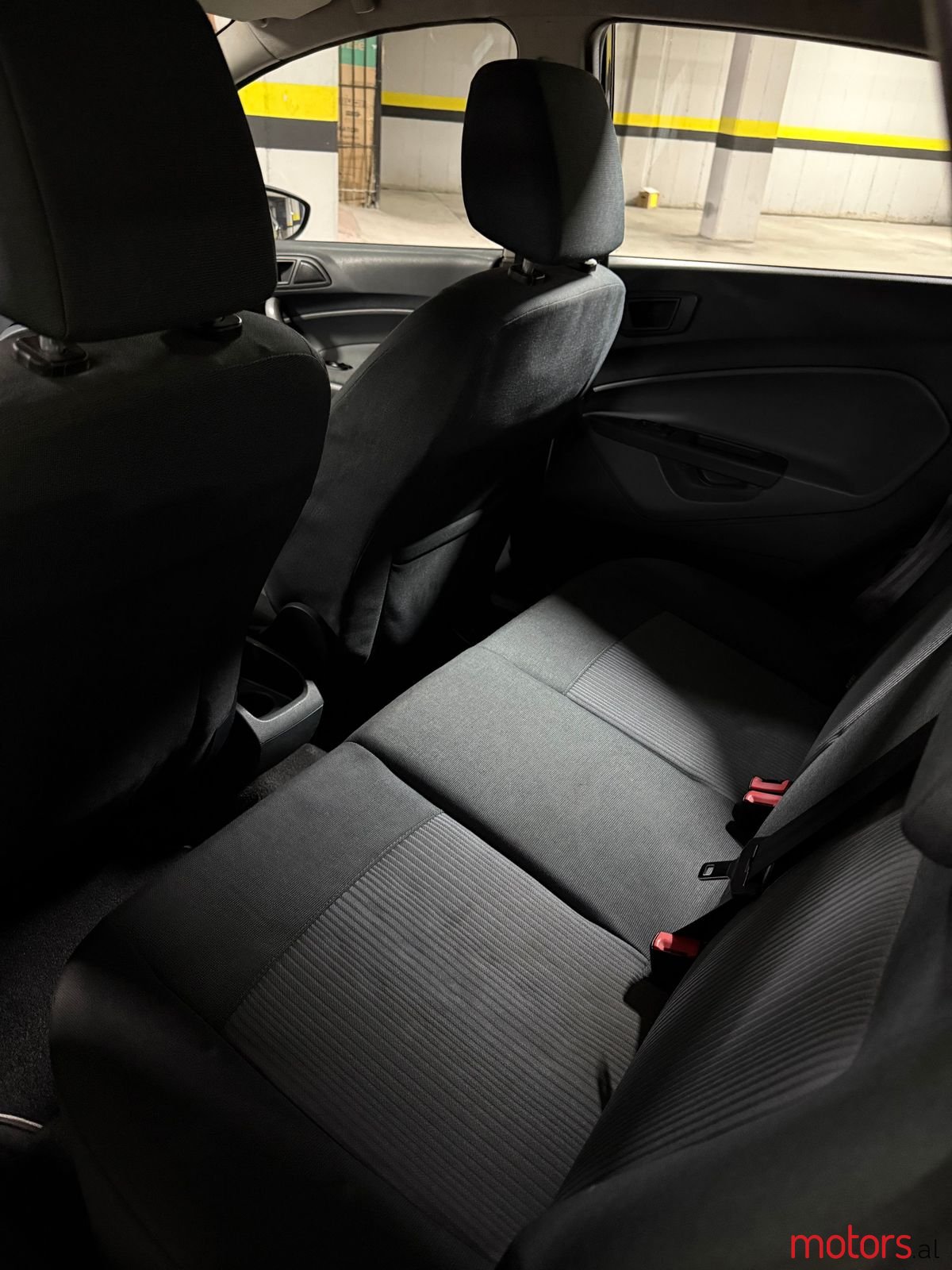 2010' Ford Fiesta photo #2