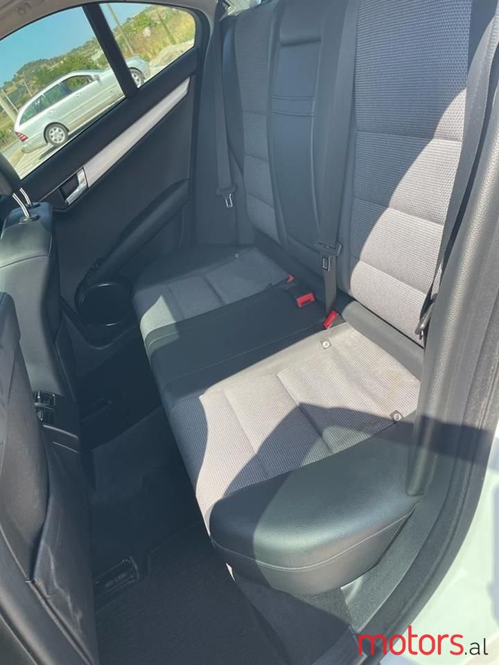 2008' Mercedes-Benz C 230 photo #5