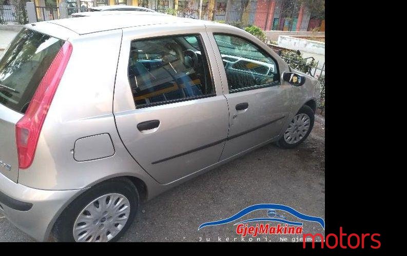 2003' Fiat Punto photo #1