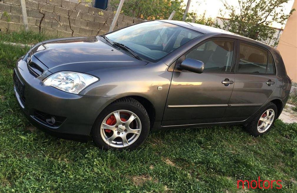 2007' Toyota Corolla photo #1