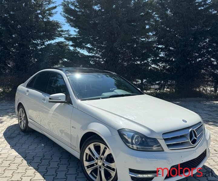 2012' Mercedes-Benz C 220 photo #2
