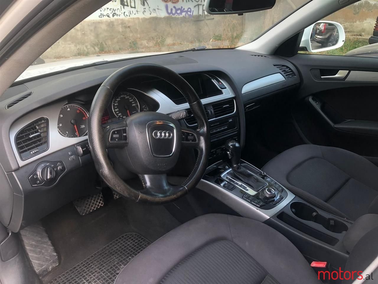 2009' Audi A4 photo #4