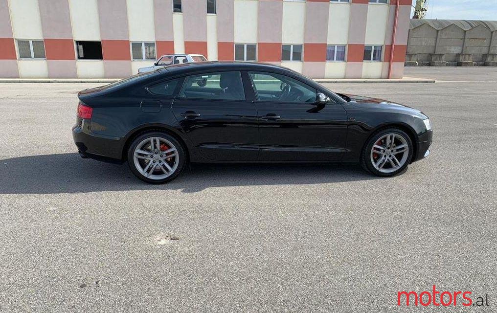 2011' Audi A5 photo #1