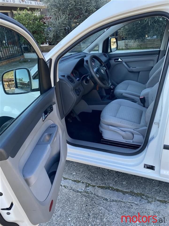 2008' Volkswagen Caddy photo #4