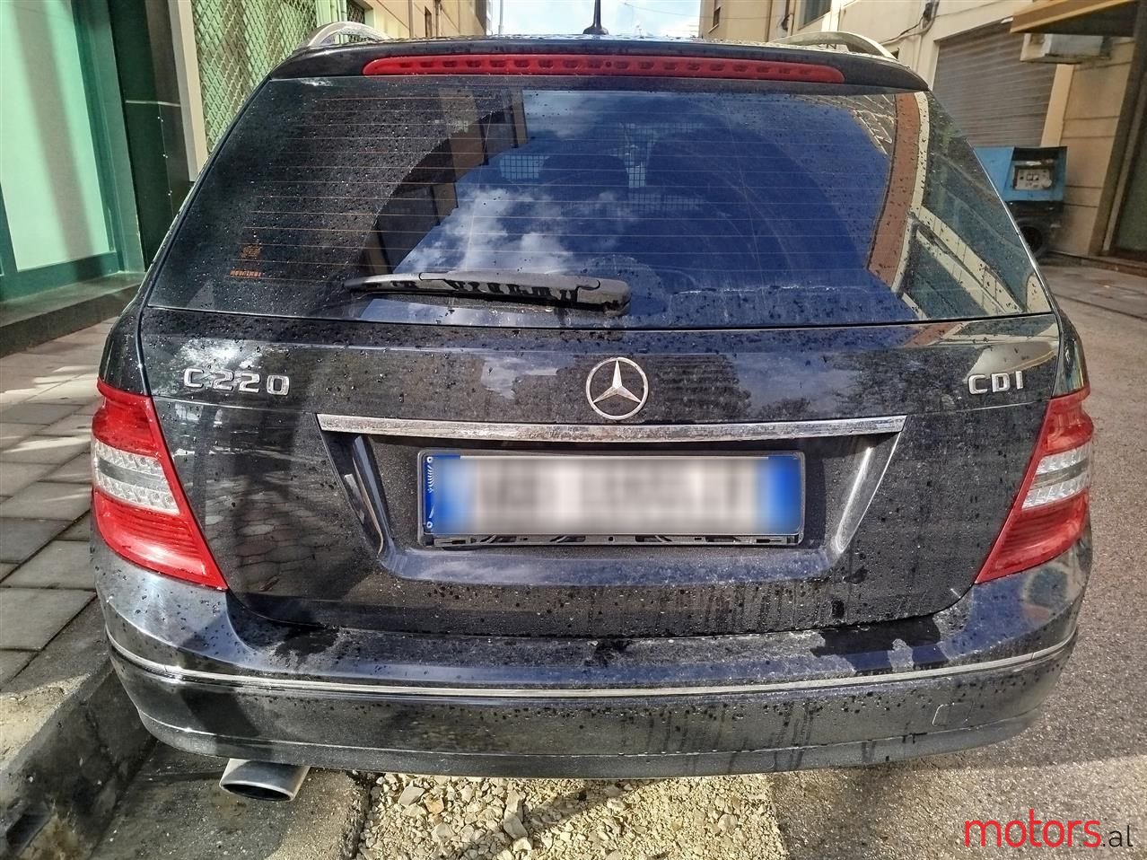 2011' Mercedes-Benz C 220 photo #5