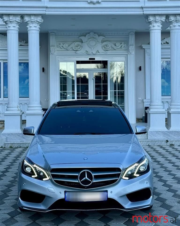 2015' Mercedes-Benz E 350 photo #2
