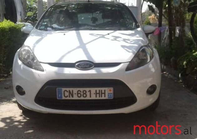 2012' Ford Fiesta photo #1