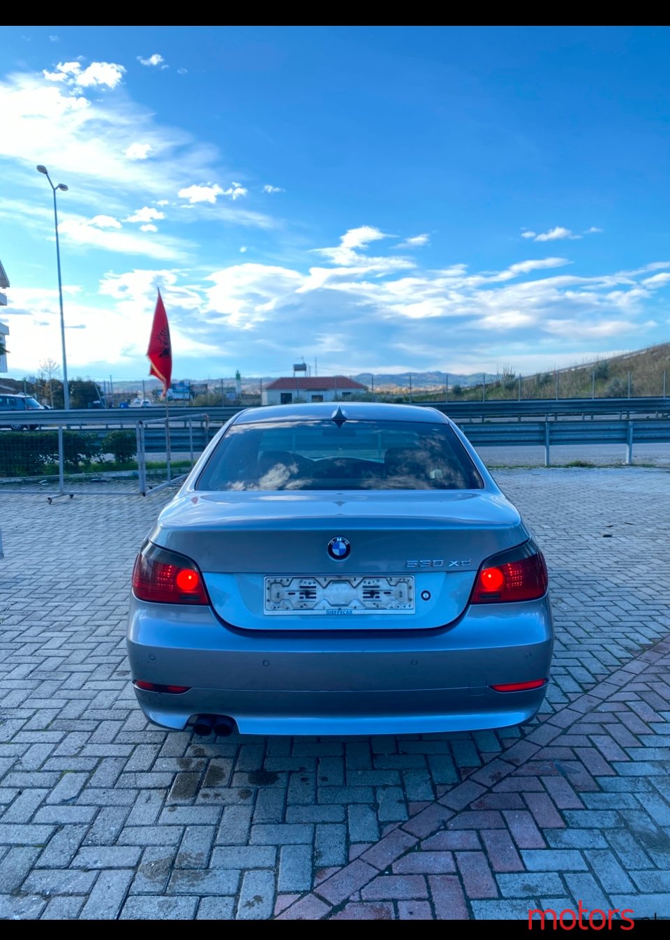 2006' BMW 530 photo #6