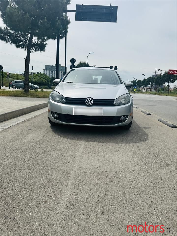 2013' Volkswagen Golf photo #1