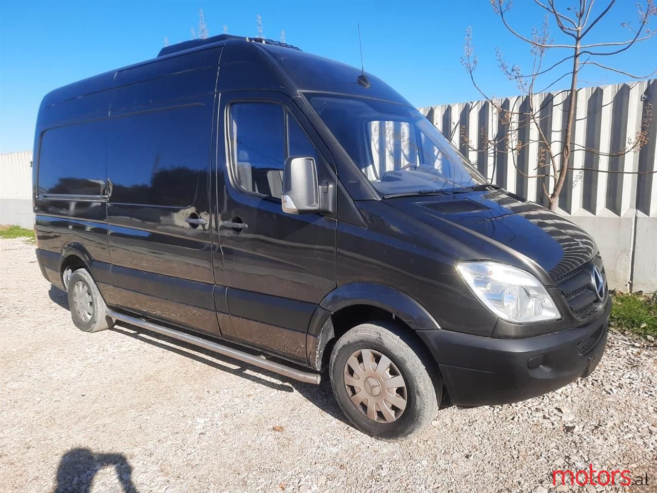 2010' Mercedes-Benz Sprinter photo #6