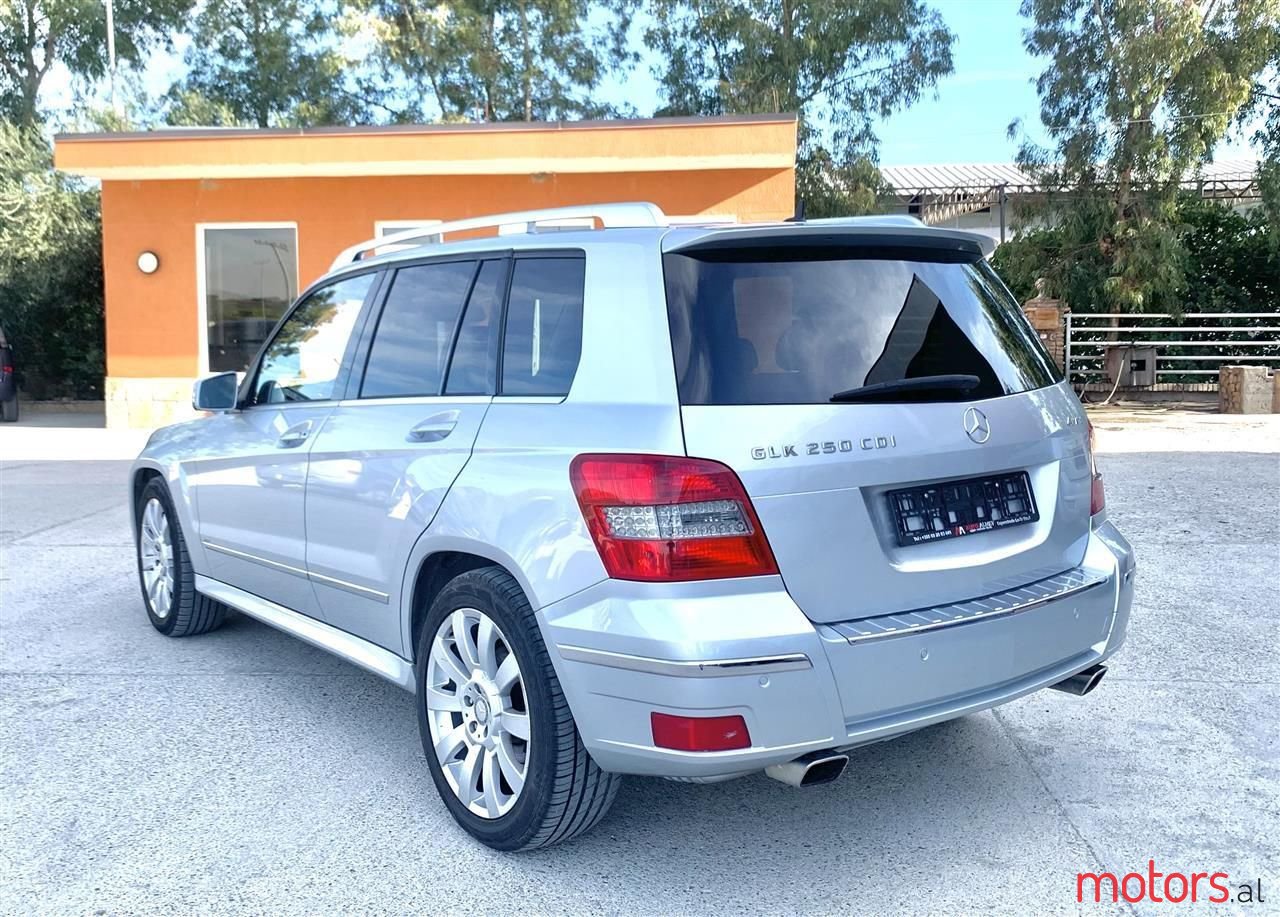 2012' Mercedes-Benz GLK 250 photo #4