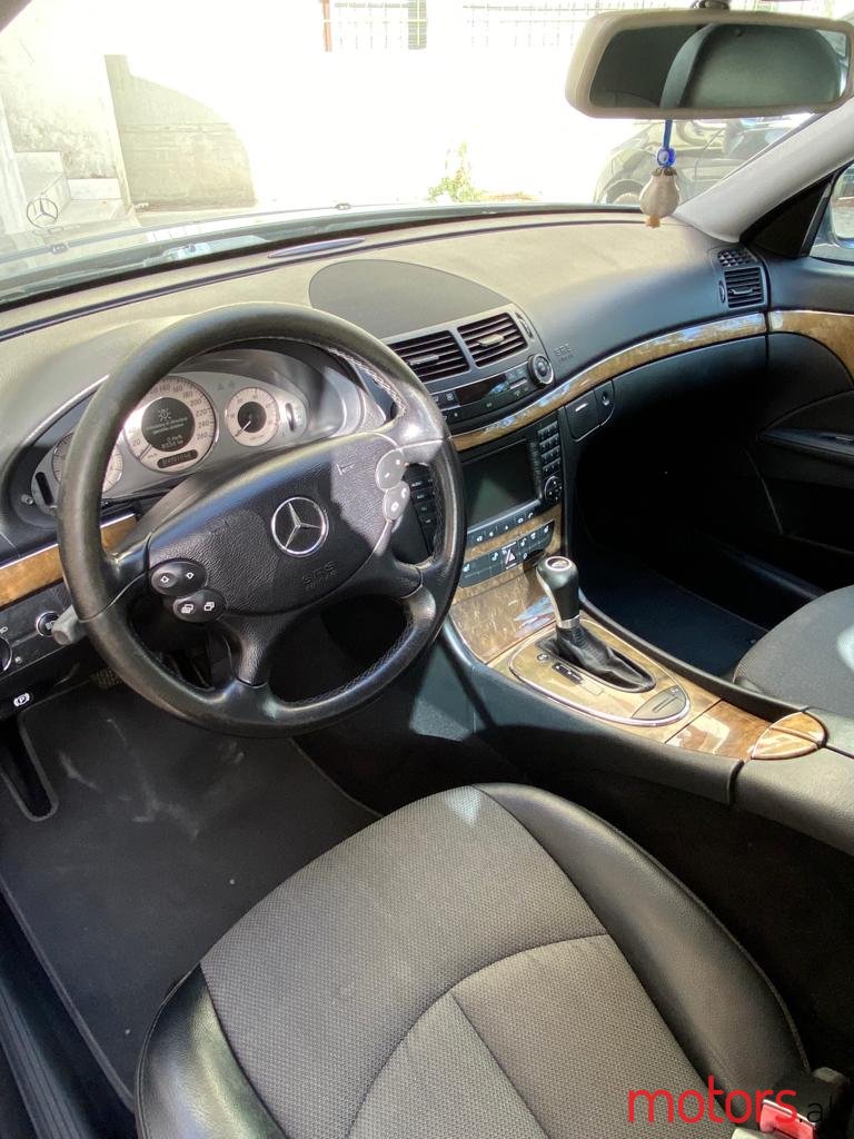 2007' Mercedes-Benz E-Class photo #5