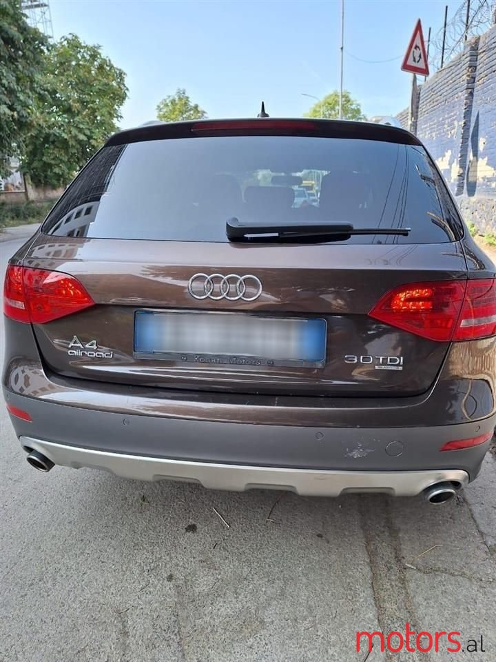 2011' Audi Allroad photo #6