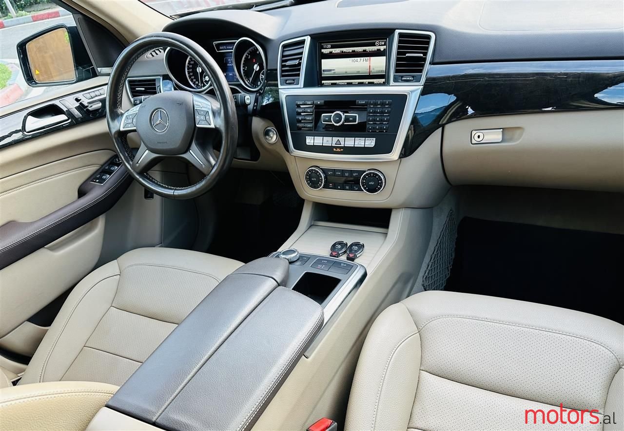 2013' Mercedes-Benz ML 350 photo #3