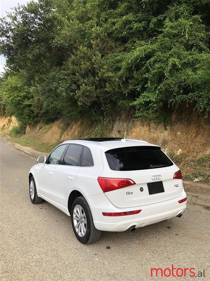 2011' Audi Q5 photo #3