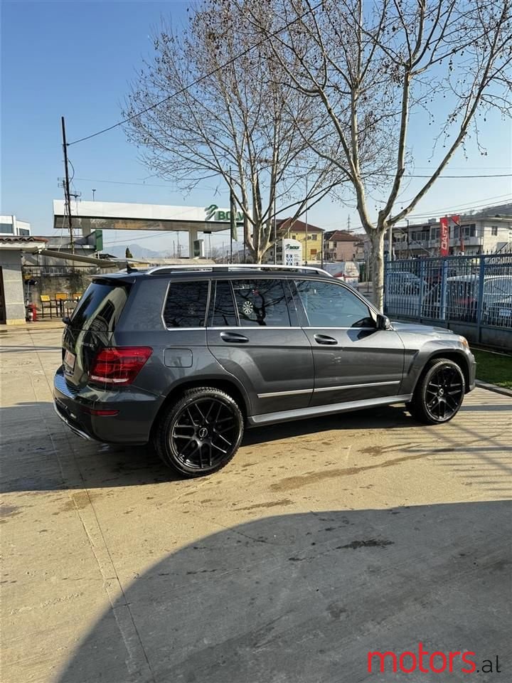 2014' Mercedes-Benz GLK 250 photo #3