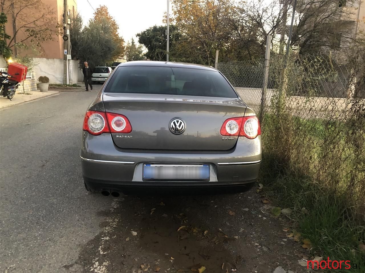 2008' Volkswagen Passat photo #5