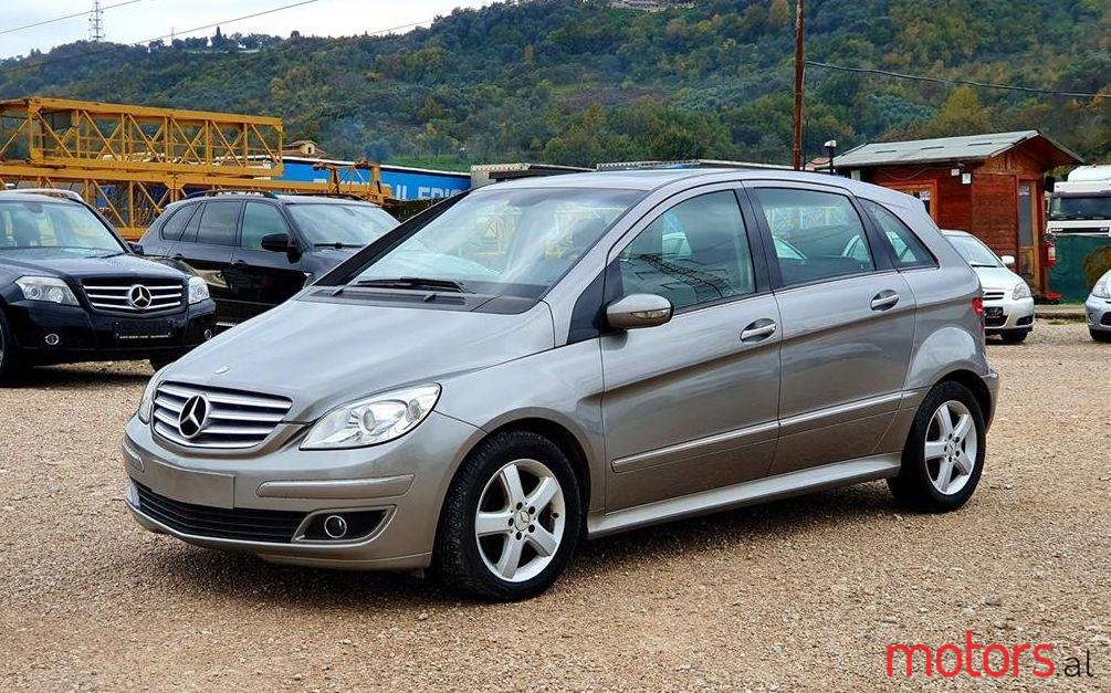 2007' Mercedes-Benz B 200 photo #1