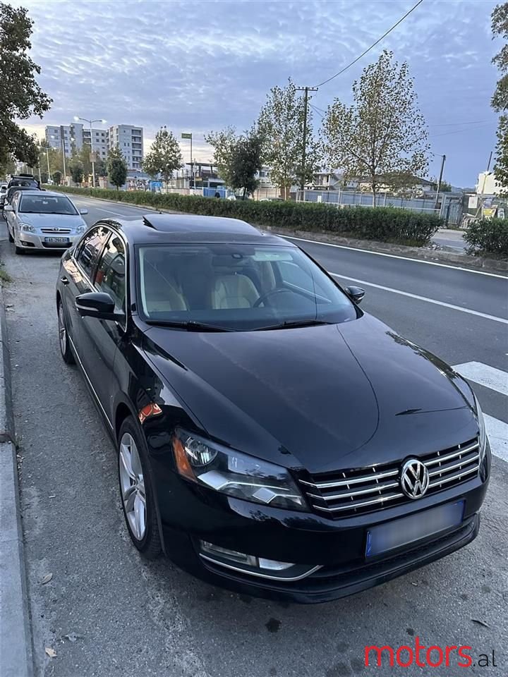 2014' Volkswagen Passat photo #1