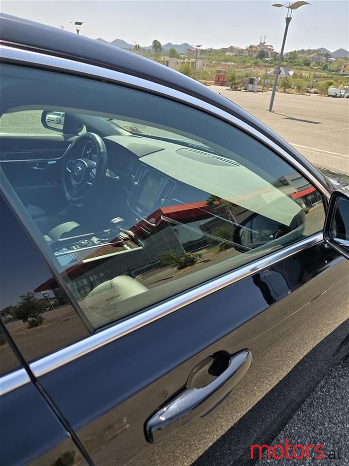 2018' Volvo S90 photo #6