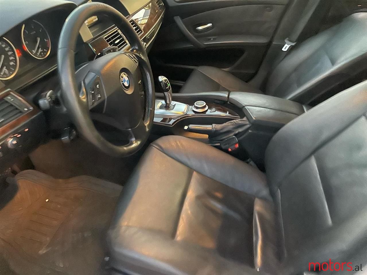 2008' BMW 530 photo #3