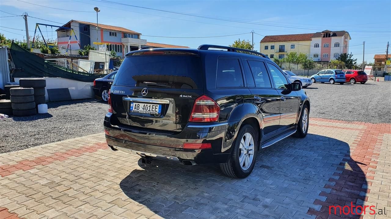 2008' Mercedes-Benz GL 320 photo #4
